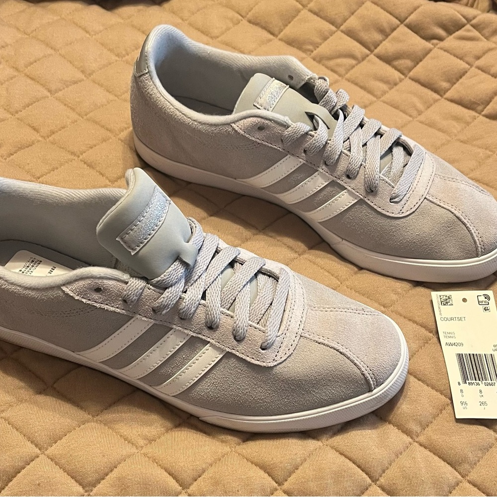 Adidas Women’s Courtset Gray Sneakers